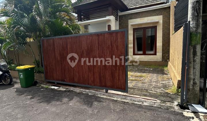 Rumah Lantai 1 Tinggal Bawa Koper Saja Di Mumbul Vel