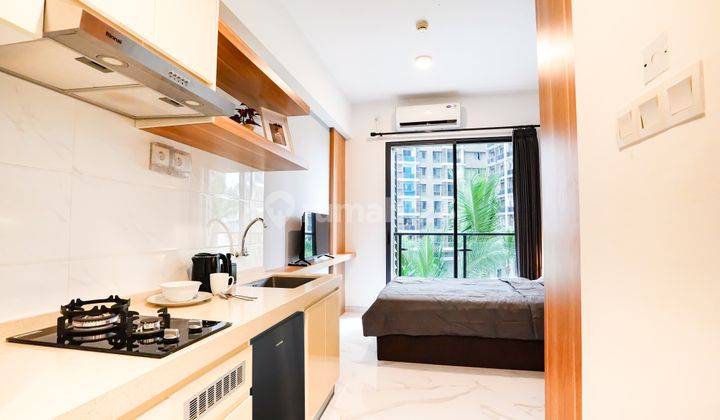 Harga Promo Disewakan Apartement Skyhouse Bsd Furnished With Electronics ( Tv & Mini Fridge) 1