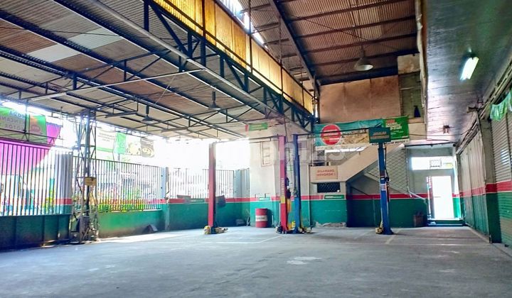 Commercial Space in Pondok Gede with Certificate of Ownership