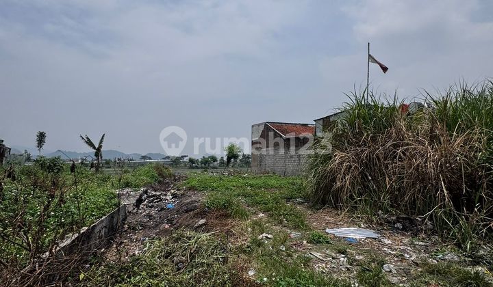 TANAH PADAT, DATAR BERBENTUK KOTAK DI CIBISORO, MARGAASIH, BANDUNG 1