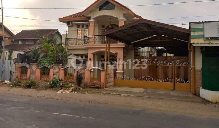 Dijualrumah Dan Tempat Usaha. Butuh Minim Renovasi 1