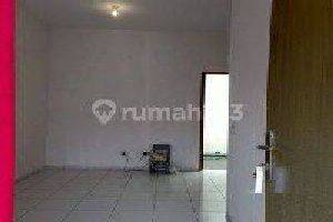 Rumah Strategis Bagus di Jalan Ganesha Mukti Pedurungan 2
