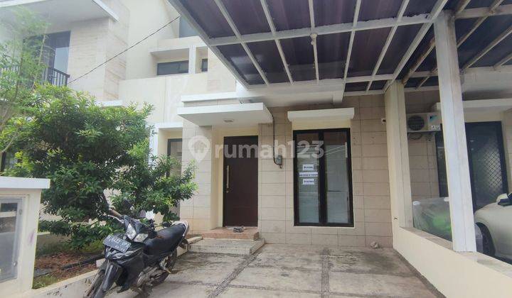 Disewakam Rumah 2 Lantai Di Cluster Green Ara 1