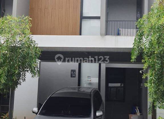 Di Kontrakan Rumah 2 Lantai Di Cluster Grand Wisata 1