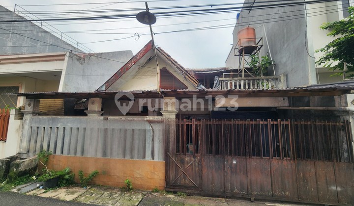 Land plot in Cawang Kapling, East Jakarta Land plot in Cawang Kapling, East Jakarta