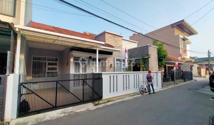 Di Jual Rumah Di Komplek Margahayu  1