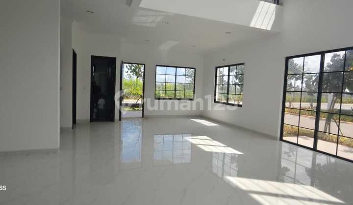 For Rent House 10X20 PIK 2 Villa Pasir Putih 2 Floors Unfurnished Empty For Rent House 10X20 PIK 2 Villa Pasir Putih 2 Floors Unfurnished Empty