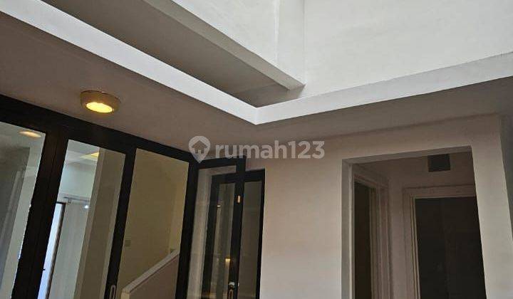 Dijual Rumah Cantik 2 Lantai Di Bintaro Tangerang Selatan, Sudah Renovasi 2