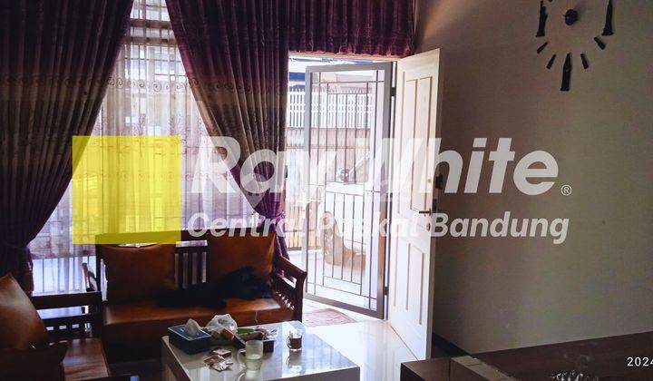 Rumah Semi Furnished di Taman Kopo Indah Bandung 2