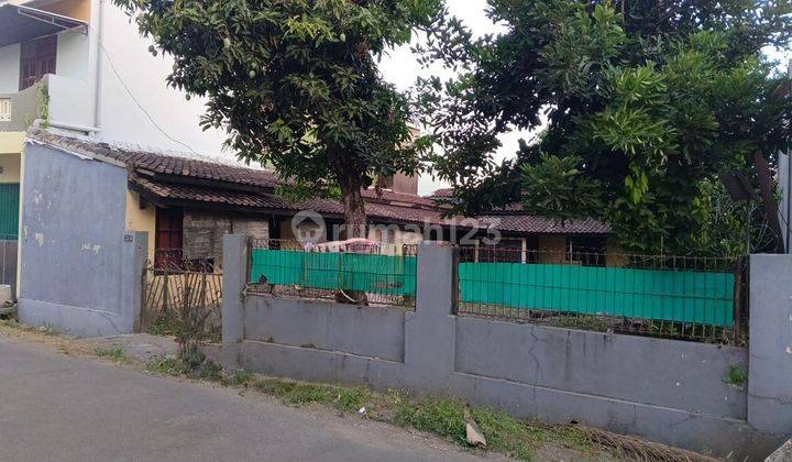 Di Jual Rumah Kos Dengan Halaman Luas Harga Rendah 1