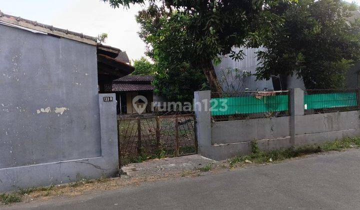 Di Jual Rumah Kos Dengan Halaman Luas Harga Rendah 2