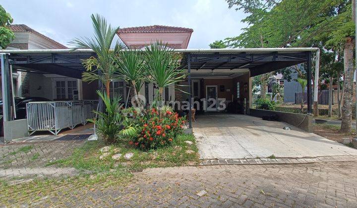 Rumah Tinggal 2 Lantai di Kab Minahasa 1