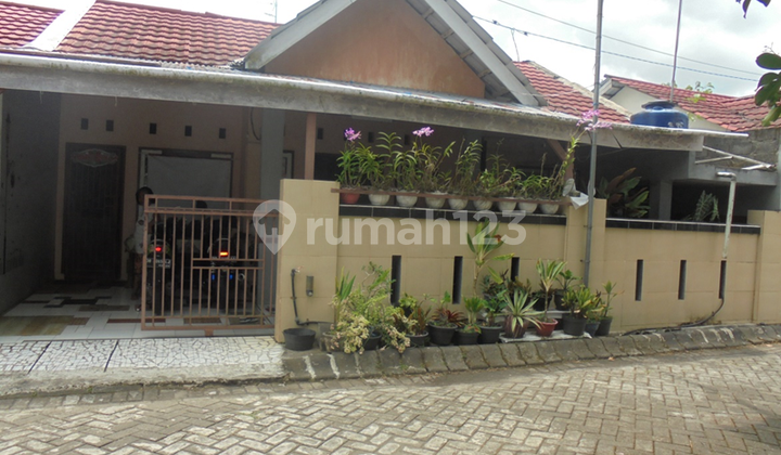 Independent Asset House in Manado, North Sulawesi Independent Asset House in Manado, North Sulawesi