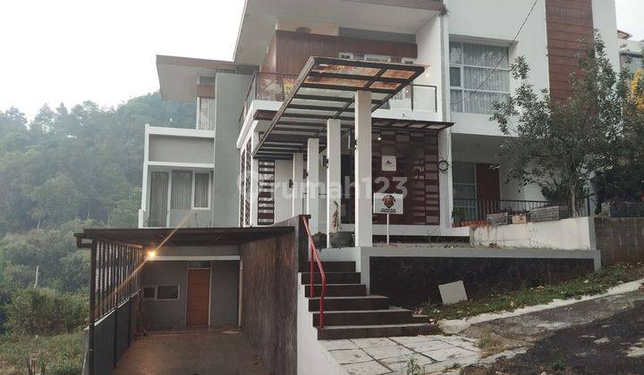 Rumah Mewah Aset Mandiri di Dago Giri 1