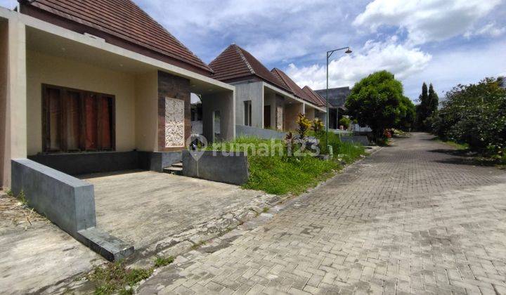 Rumah Tinggal 1 Lantai Di Minahasa Utara 2