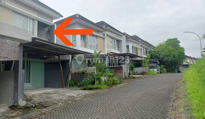 Rumah Tinggal 2 Lantai di Kota Manado 2