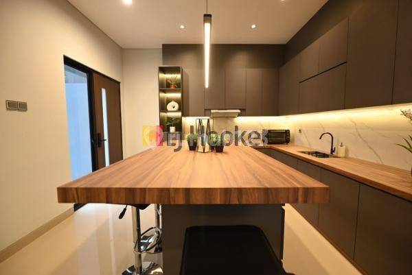 Jual Rumah Baru Full Furnished di Kencana Loka Bsd City 1