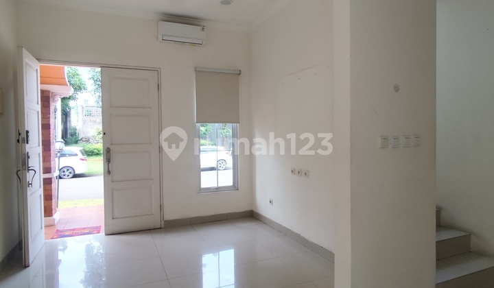 Disewakan Rumah di Alicante Gading Serpong Disewakan Rumah di Alicante Gading Serpong
