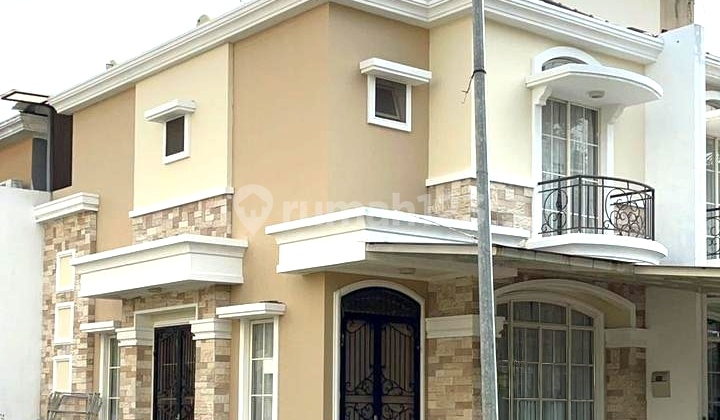 For Sale Beautiful and Affordable Green Lake City Europe View Hook Lake House