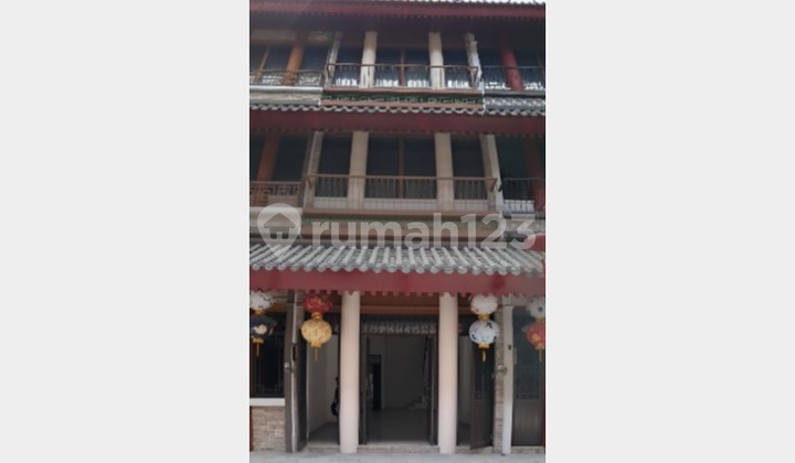 Disewakan Ruko Strategis di Pantai Indah Kapuk 2 Disewakan Ruko Strategis di Pantai Indah Kapuk 2