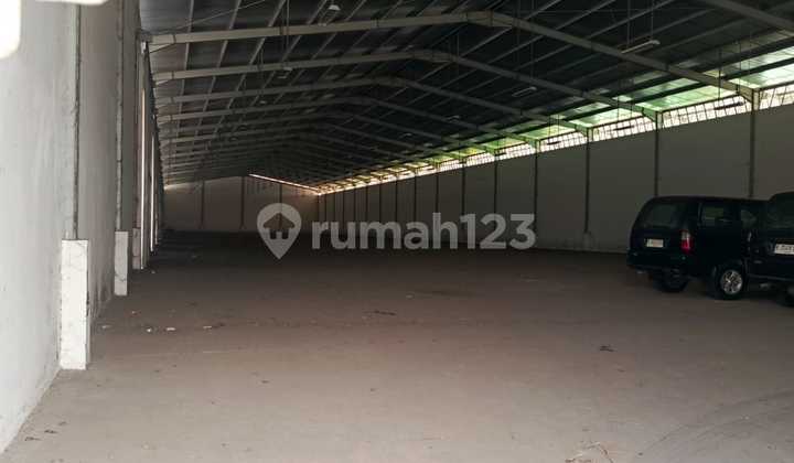 Disewakan Gudang LB 2820 m2 di Legok, Tangerang