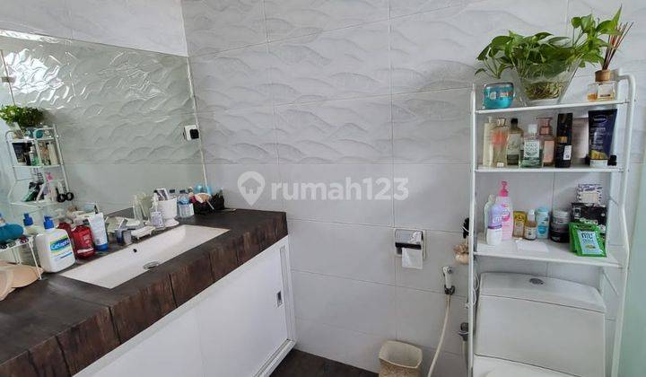 Dijual Rumah 3lt Furnished SHM di Taman Kencana Cengkareng Barat 2