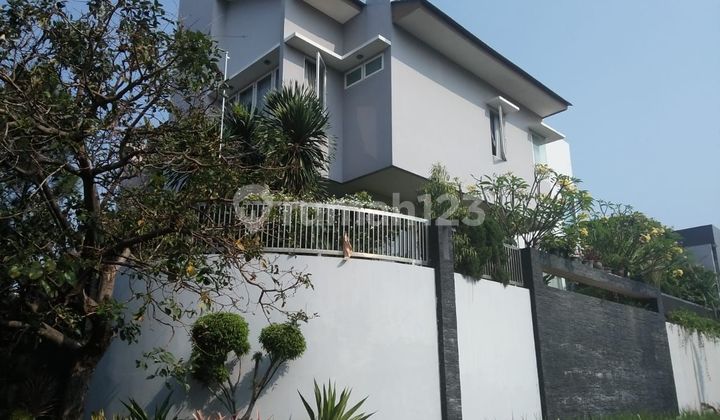 Dijual Rumah Mewah di Duta Garden, Terang 17X25