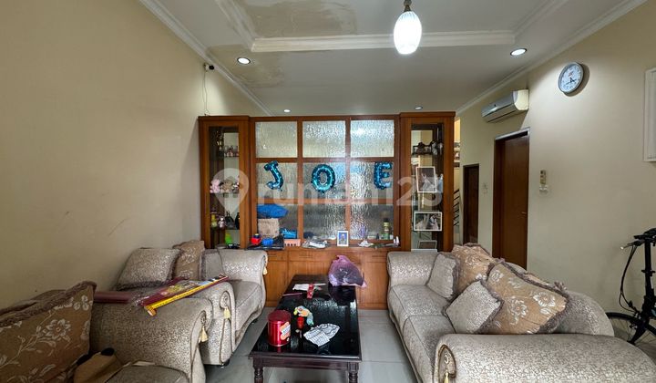 Dijual Rumah di Green Garden, Jakarta Barat 2