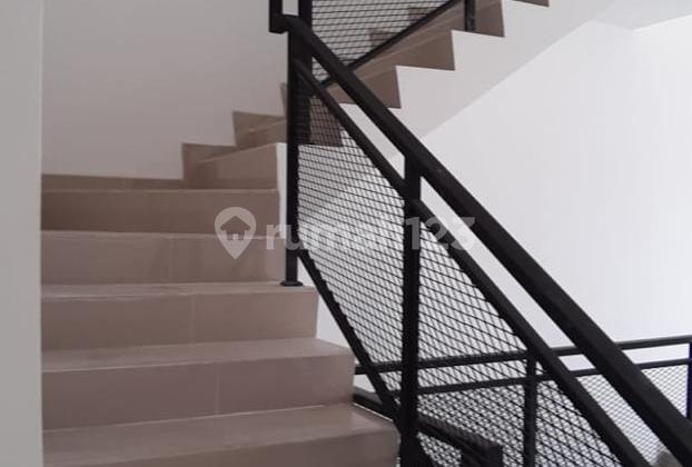 DIJUAL Cepat Rumah Bagus Di Harun Kebayoran Lama 2