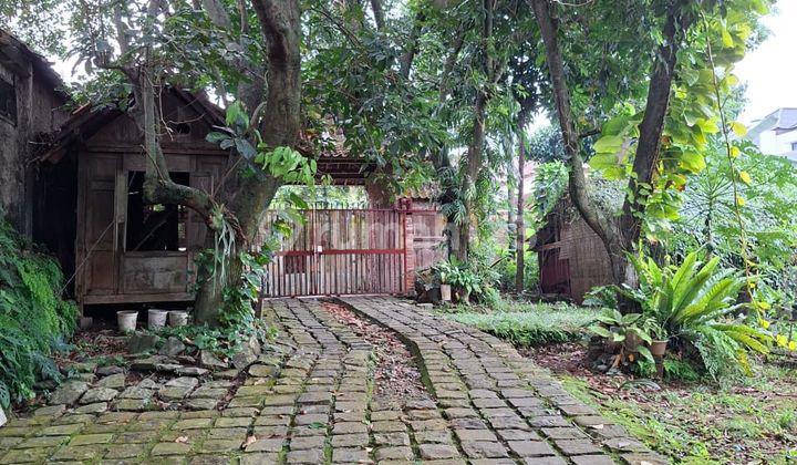 FOR SALE Quick Andara House 3000m2 Land In Cinere Depok 2