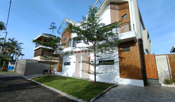 Disewakan Villa Pantai Nyanyi Bali 5 Menit K Nuanu City Disewakan Villa Pantai Nyanyi Bali 5 Menit K Nuanu City
