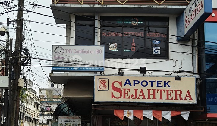 FOR RENT Quick 3.5-story Shop House In East Ilir Palembang