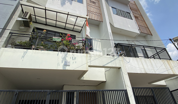 DIJUAL Cepat Rumah Bagus Di Harun Kebayoran Lama