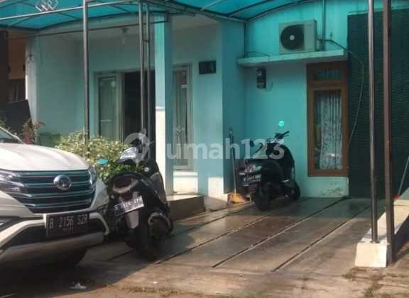 House for Sale Inside Cluster in Cipadu, South Tangerang