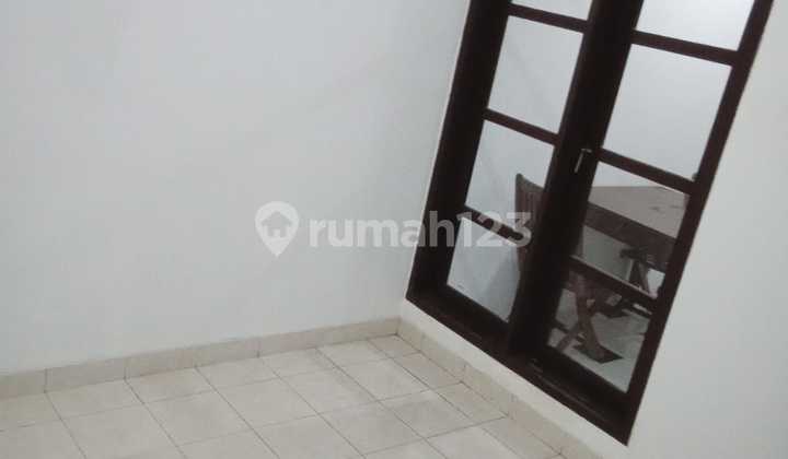 For Rent: Comfortable and Safe House in Calesta Graha Raya Cluster, Bintaro. Price: 52 Million Negotiable. For Rent: Comfortable and Safe House in Calesta Graha Raya Cluster, Bintaro. Price: 52 Million Negotiable.