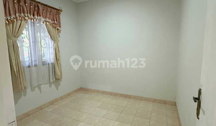 For Rent House In Graha Fedora Graha Raya Bintaro For Rent House In Graha Fedora Graha Raya Bintaro