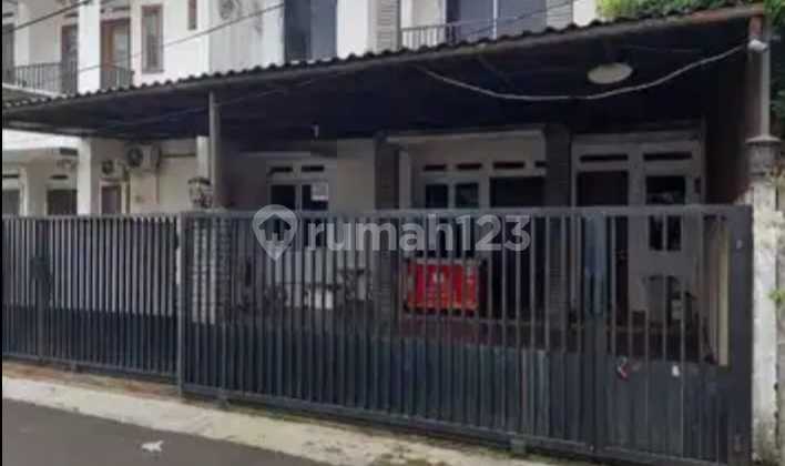 Turun Harga Rumah Dikomplek Bangun Lestari Pisangan -Ciputat