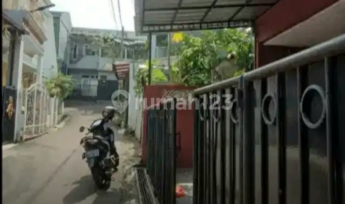 Disewaksn Rumah Rapih Dipemukiman di Area Menjangan Pondok Ranji 2