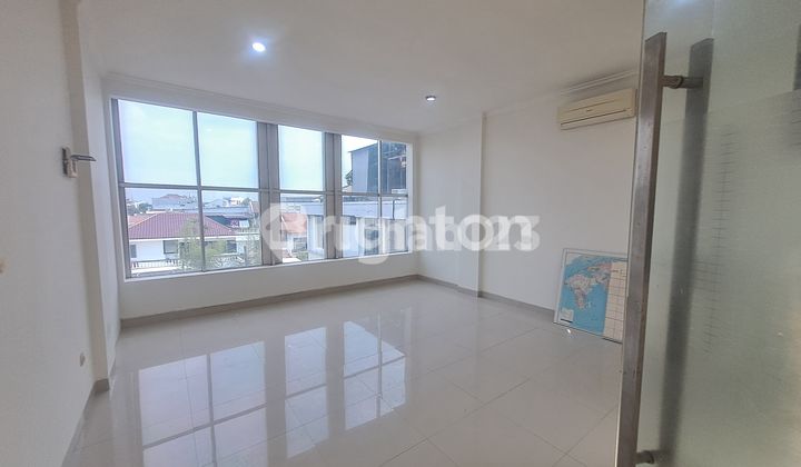 DIJUAL / DISEWA CEPAT RUKO MAISONET GREENVILE FULL RENOV JAKARTA BARAT 1