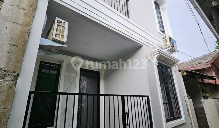 Dijual Murah Rumah Classic di Kebagusan Jakarta Selatan 1