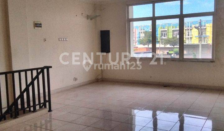 Disewa Ruko 3lantai Bonus Gudang Di Harapan Indah 2  Jalan Lebar
 1