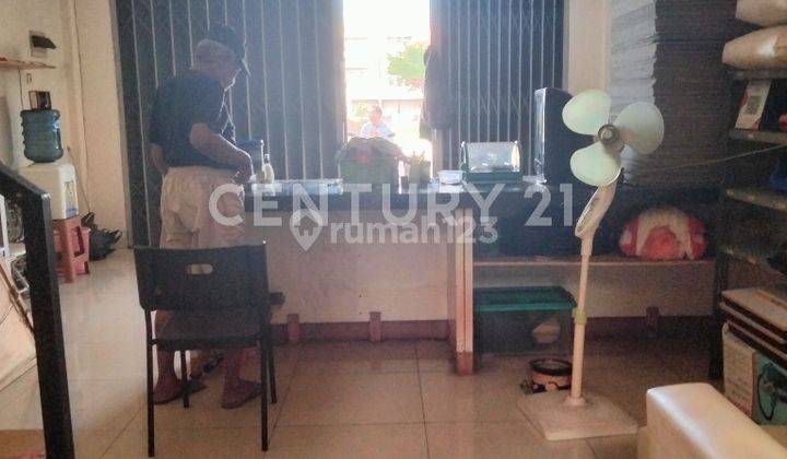 Disewa Ruko 3lantai Bonus Gudang Di Harapan Indah 2  Jalan Lebar
 2