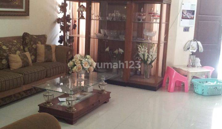 Dijual Rumah Luas Cantik di Taman Modern Jakarta Timur  2