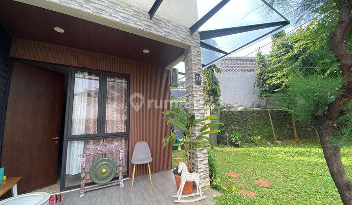 Rumah Dengan Kolam Renang Cluster Bohemia Gading Serpong  1