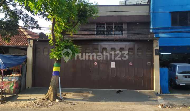 Jual/Sewa Rumah Strategis di Ciateul Bandung