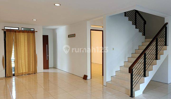 Rumah di Pondok Hijau siap huni  2
