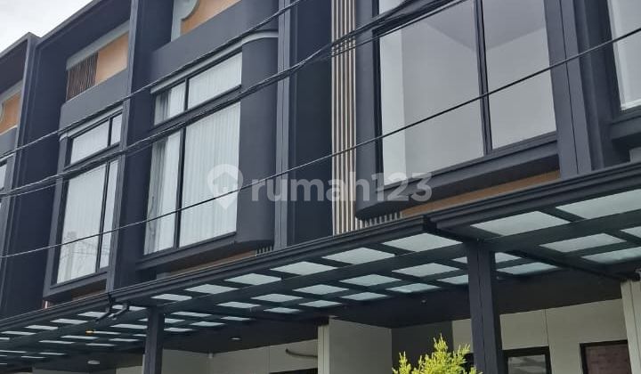 RUMAH BARU 2 LANTAI SIAP HUNI DI GLAND PADALARANG 