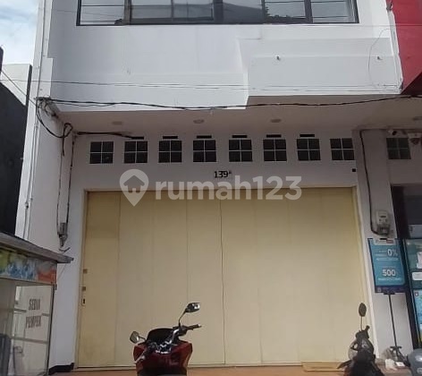 Disewakan Ruko Jalan Raya Ciburuy Padalarang Disewakan Ruko Jalan Raya Ciburuy Padalarang