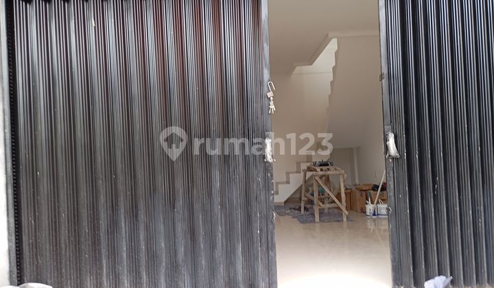 NEW SHOPHOUSE ON MAIN ROAD LEMBANG HIGHWAY 2