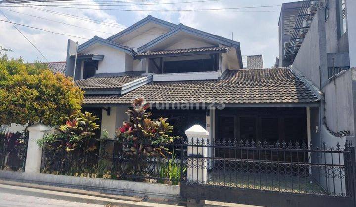 Disewakan Rumah Sayap Surya Sumantri Rumah 2 Lantai Shm Kontrakan Sudah Renovasi Timur 1